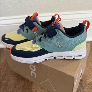 Brand new on cloud shoes